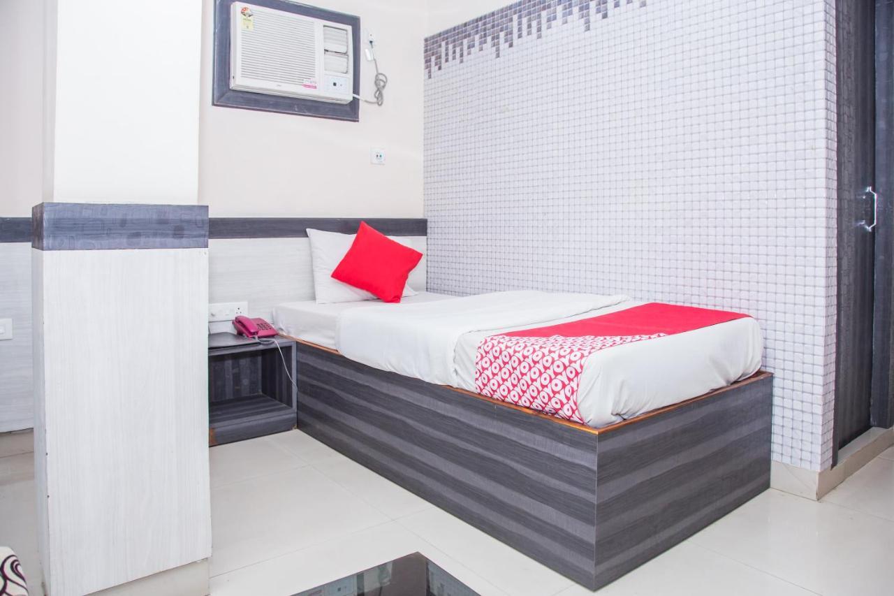 Oyo Hotel Executive Inn Agartala Dış mekan fotoğraf